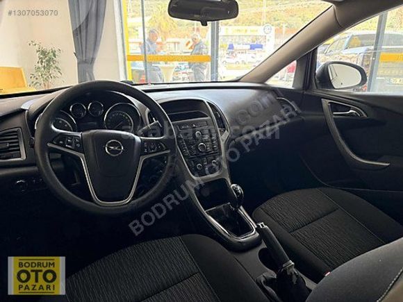 BODRUM OTO PAZARI-2013 OPEL ASTRA