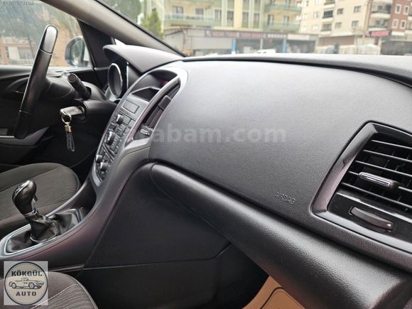 DÜŞÜK KM HATASIZ 2016 MODEL OPEL ASTRA SEDAN EDİTİON PLUS LPG'Lİ