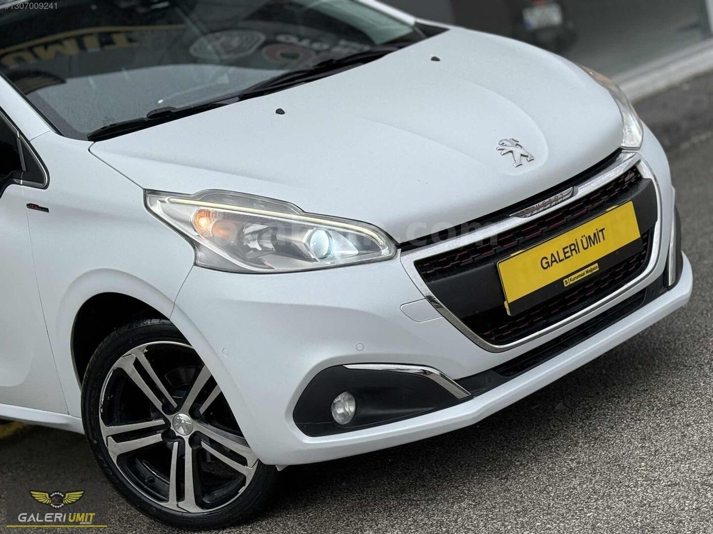 Galeriden Peugeot 208 1.2 PureTech GT Line 2016 Model Burdur 140.000 km Beyaz 7