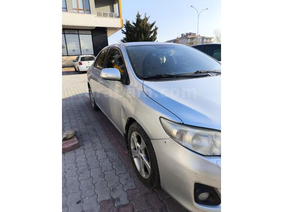Sahibinden Doktor plakalı Toyota Corolla 1.4 D-4D Elegant 2012 Model
