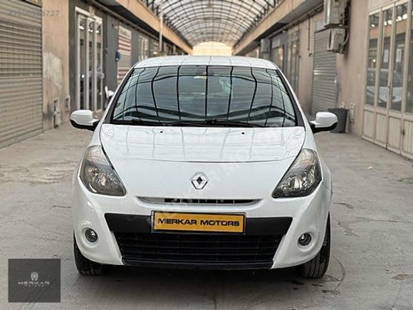 MERKAR'DAN RENAULT CLİO 1.5 DCİ EXTREME