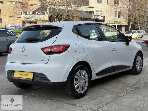 SEZAİ AUTO'DAN HATASIZ 2015 RENAULT CLİO 1.5 DCI 159 bin KM
