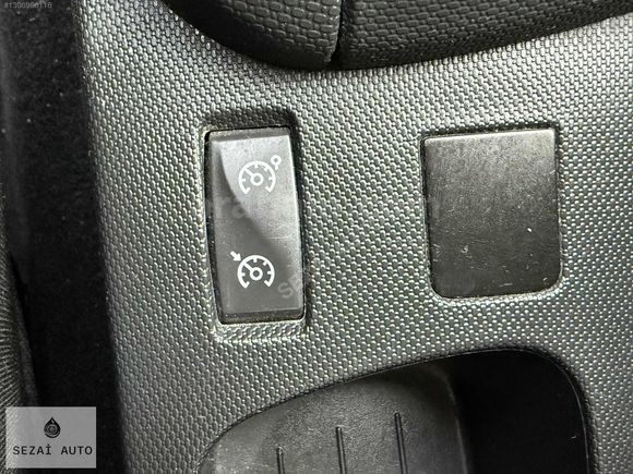 SEZAİ AUTO'DAN HATASIZ 2015 RENAULT CLİO 1.5 DCI 159 bin KM