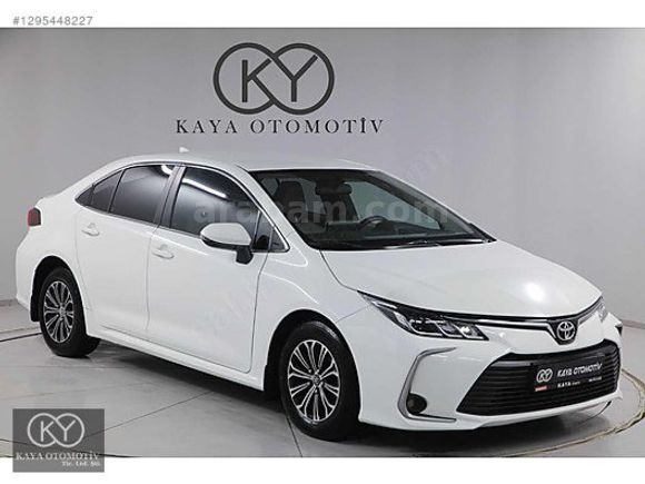 KAYA OTOMOTİV'DEN 2020 TOYOTA 1.6 HATASIZ-BOYASIZ 77.000 KM'DE