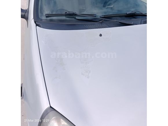 Sahibinden Renault Clio 1.4 Authentique 2004 Model