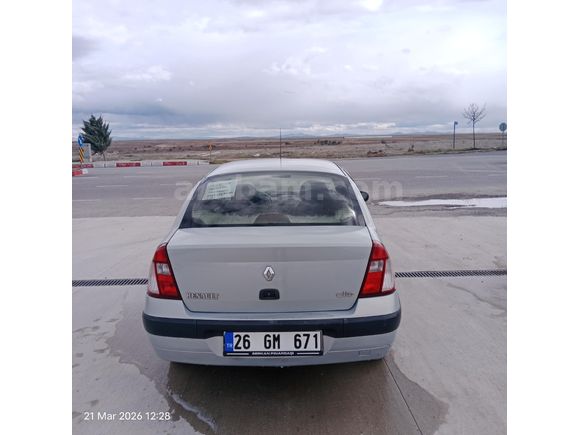Sahibinden Renault Clio 1.4 Authentique 2004 Model