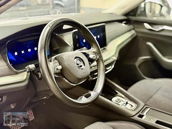 2022 Octavia 1.5 TSI e-Tec Premium 107.500 Km BOYASIZ HATASIZ