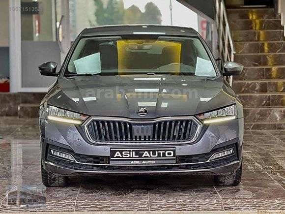 2022 Octavia 1.5 TSI e-Tec Premium 107.500 Km BOYASIZ HATASIZ
