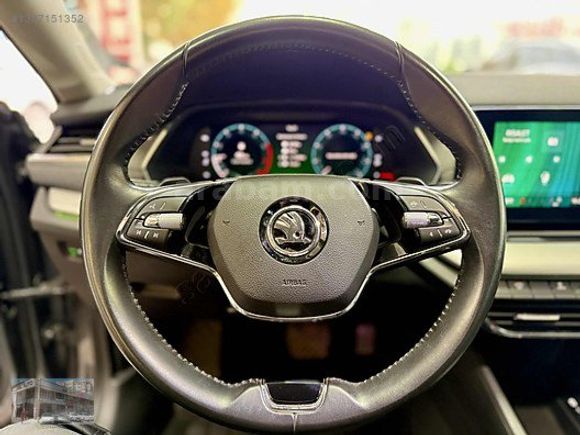 2022 Octavia 1.5 TSI e-Tec Premium 107.500 Km BOYASIZ HATASIZ