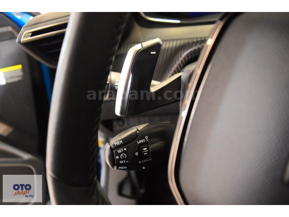 Peugeot 2008 1.2 - 2025-Kredi Kartına 12 Ay Taksit İmkanı