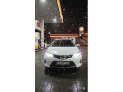 Sahibinden Toyota Auris 1.4 D-4D Premium 2013 Model