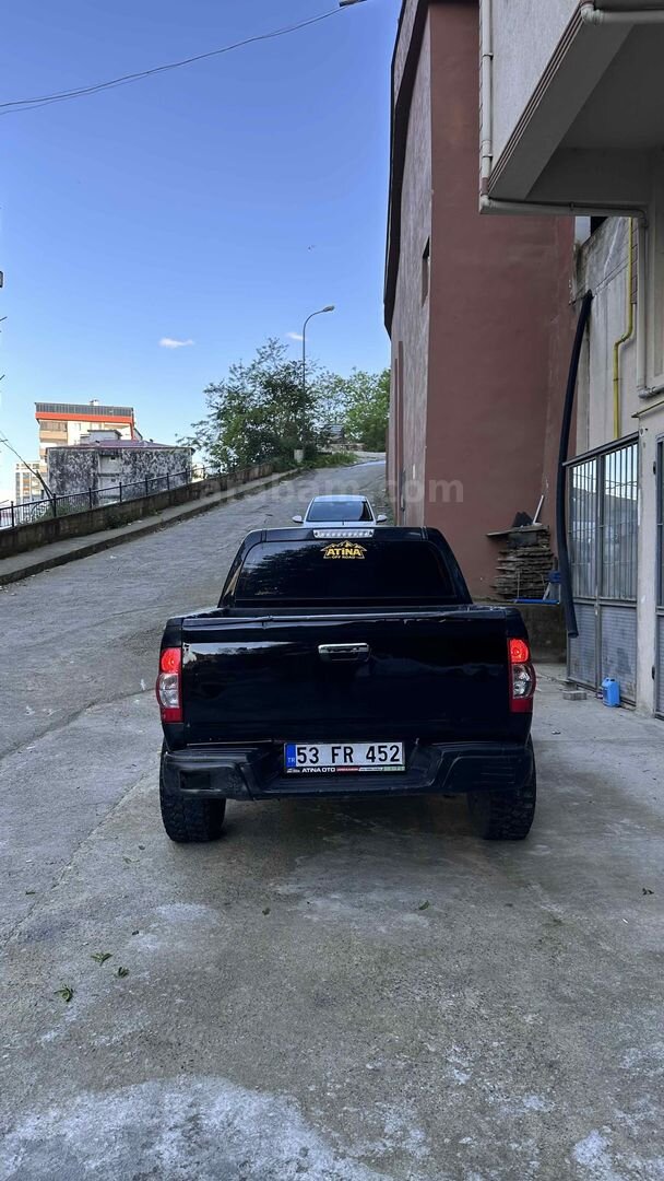 Sahibinden Isuzu D-Max 2.5 D 4x4 2008 Model 6