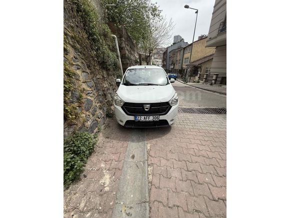 Sahibinden Dacia Lodgy 1.5 dCi Laureate 2017 Model 7 kişilik 