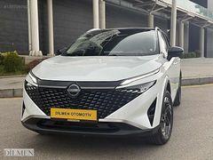 2025 4X4 6001KM ÇİFT RENK QASHQAİ 1.3 DIG-T MHEV SKYPACK