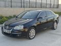 1 Parça boyalı Jetta