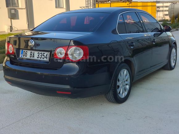 1 Parça boyalı Jetta