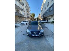 Sahibinden Volkswagen Jetta 1.6 TDi Primeline 2011 Model  260.000 km Füme