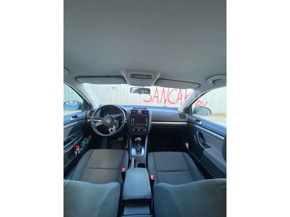 Sahibinden Volkswagen Jetta 1.6 TDi Primeline 2011 Model  260.000 km Füme