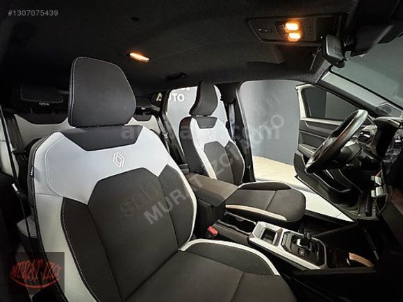 MURAT İZCİ AUTO 2025 RENAULT DUSTER 1.6 e-TECH TECHNO BOYA YOK