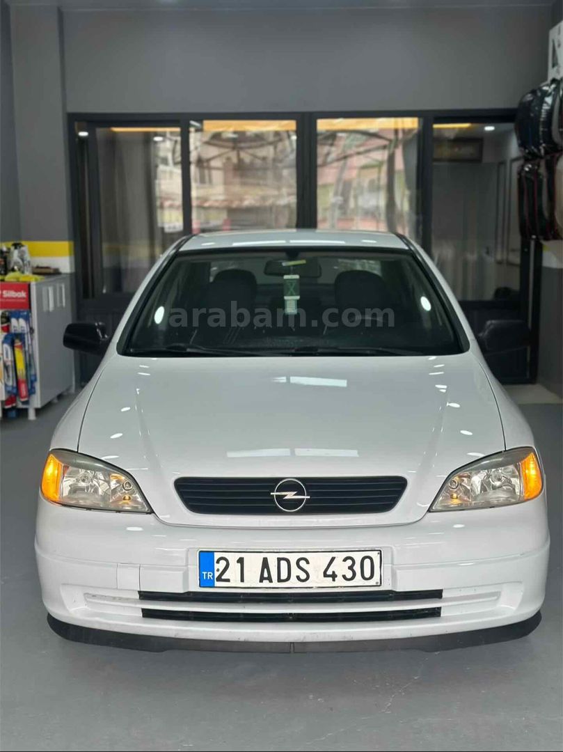 GALERİDEN OPEL ASTRA 1.4 CLASSİC 2005 MODEL DİYARBAKIR