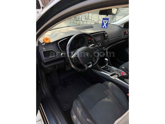 Sahibinden Renault Megane 1.5 dCi Touch 2018 Model 
