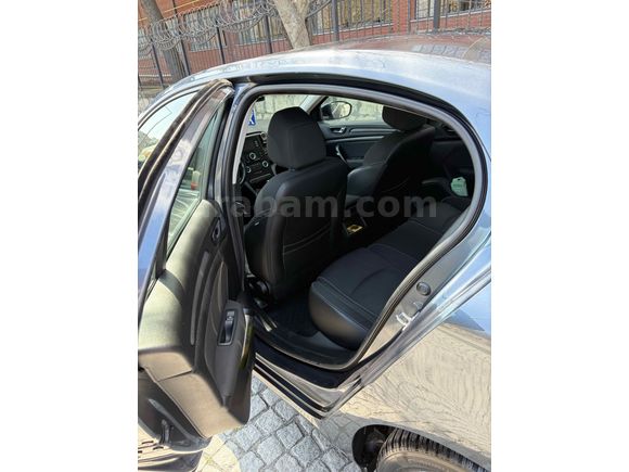Sahibinden Renault Megane 1.5 dCi Touch 2018 Model 