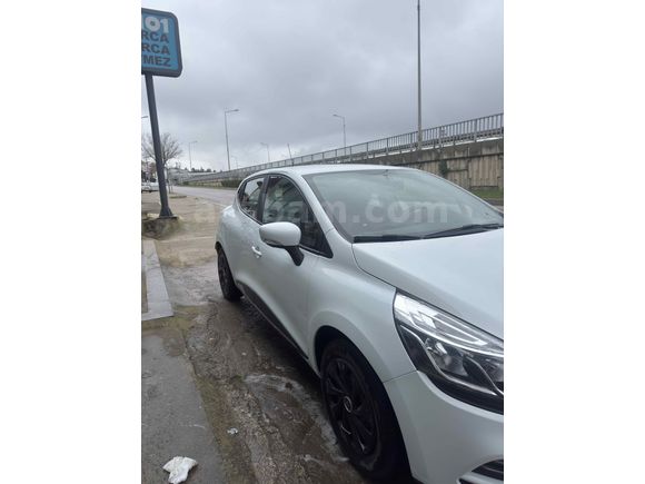 Sahibinden Renault Clio 0.9 TCe Touch 2020 Model 