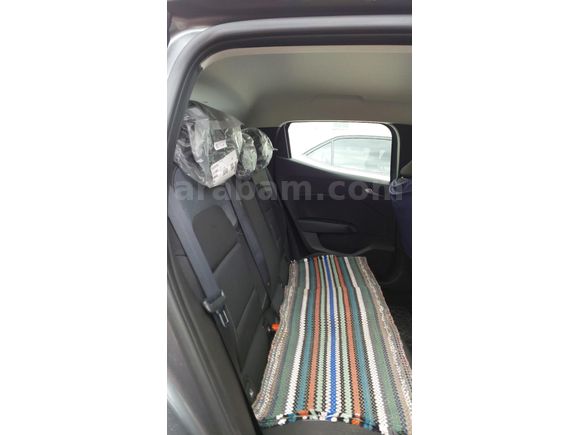 ÎLK Sahibinden Renault Clio 2,500 Km 1.0 TCe Evolution 2025 Model