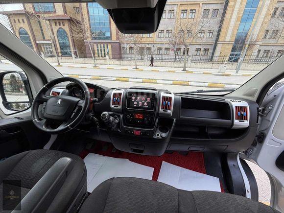KEÇECİOĞULLARI GRUP'DAN 2023 PEUGEOT BOXER 15 M3 SERVİS BAKIMLI