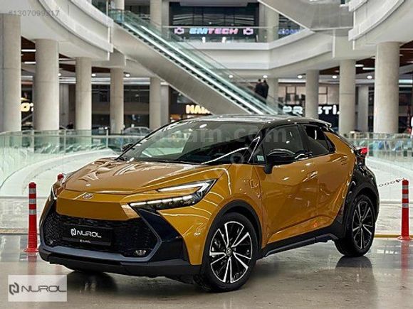 NUROL-HATASIZ-2023 TOYOTA C-HR 1.8 PASSION X-STYLE- CAM TAVAN