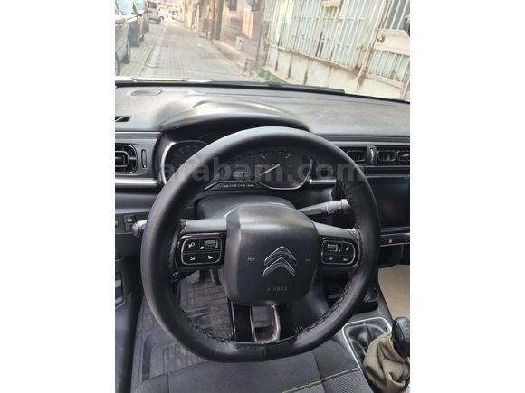 Sahibinden Citroen C3 1.6 BlueHDI Shine 2017 Model İzmir 156.000 km Beyaz