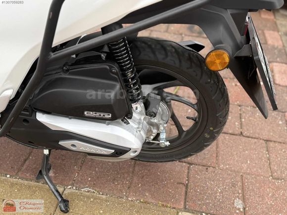 2025 SADECE BAYİDEN DÜKKANA GELMİŞ HONDA DİO ÇANTA RUHSATA İŞLİ