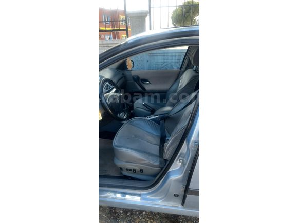 Sahibinden Renault Laguna 2.0 Privilege 2003 Model