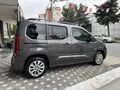2023 COMBO 1.5 D ULTİMATE CAM TAVAN YETKİLİ SERVİS BAKIMLI