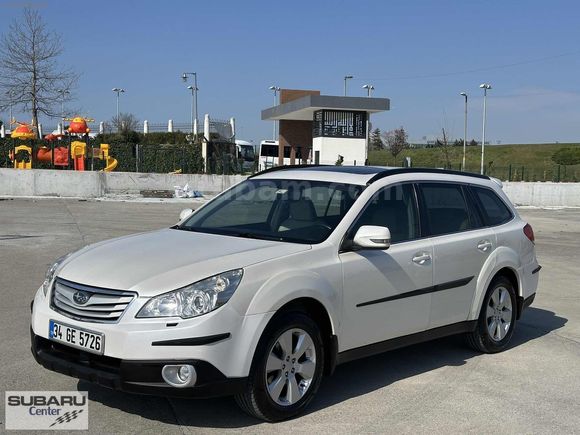 Subaru Center'dan 2010 Outback 2.5 CVT Yetkili Servis Bakımlı