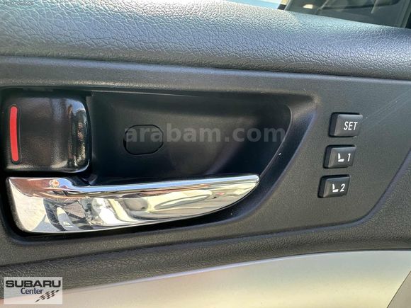 Subaru Center'dan 2010 Outback 2.5 CVT Yetkili Servis Bakımlı