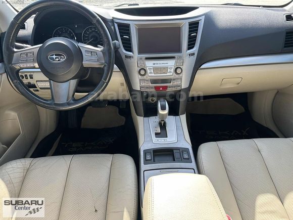 Subaru Center'dan 2010 Outback 2.5 CVT Yetkili Servis Bakımlı