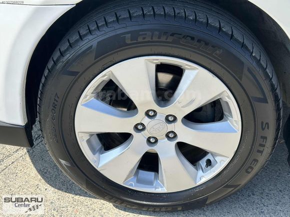 Subaru Center'dan 2010 Outback 2.5 CVT Yetkili Servis Bakımlı
