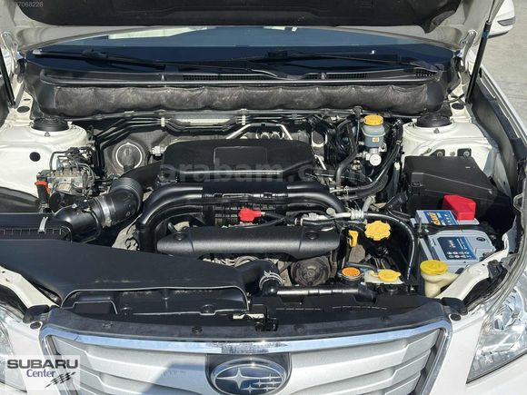 Subaru Center'dan 2010 Outback 2.5 CVT Yetkili Servis Bakımlı