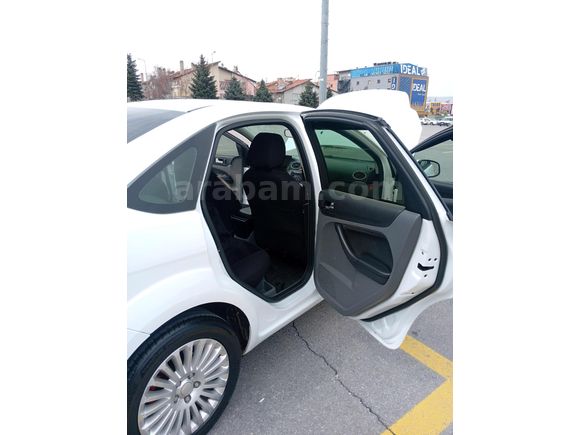 Sahibinden Ford Focus 1.6 TDCi Collection 2011 Model
