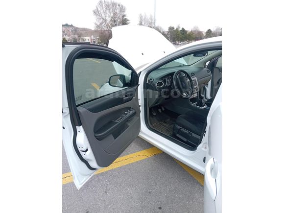Sahibinden Ford Focus 1.6 TDCi Collection 2011 Model