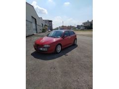 Sahibinden Alfa Romeo 147 1.6 TS Distinctive 2003 Model  265.000 km Kırmızı