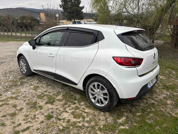 Sahibinden Renault Clio 1.5 dCi Joy 2015 Model 