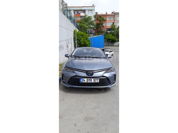 Sahibinden Toyota Corolla 1.8 Hybrid Dream 2021 Model