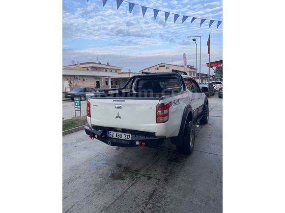 Sahibinden Mitsubishi L 200 4x4 2016 Model 