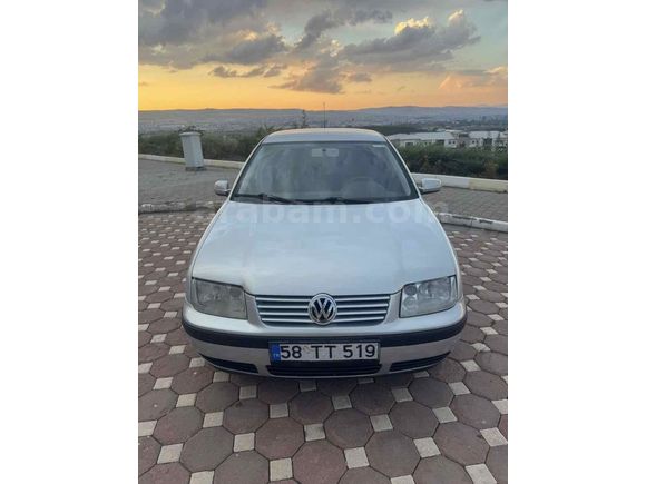 Sahibinden Volkswagen Bora 1.6 Trendline 2000 Model 