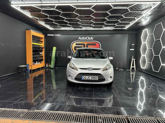 Sahibinden Ford Fiesta 1.25 Trend 2009 Model 