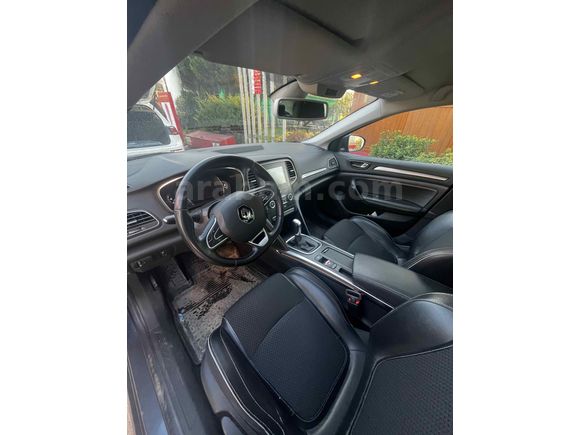 Sahibinden Renault Megane 1.5 Blue DCI Icon 2020 Model 