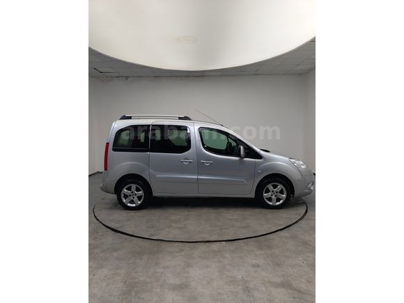 BMD OTOMOTİV 2012-246.000 KM PARTNER TEPEE PREMİUM ZENİTh P.