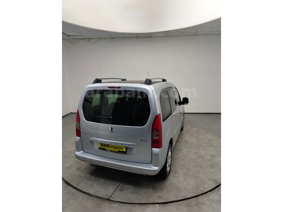 BMD OTOMOTİV 2012-246.000 KM PARTNER TEPEE PREMİUM ZENİTh P.